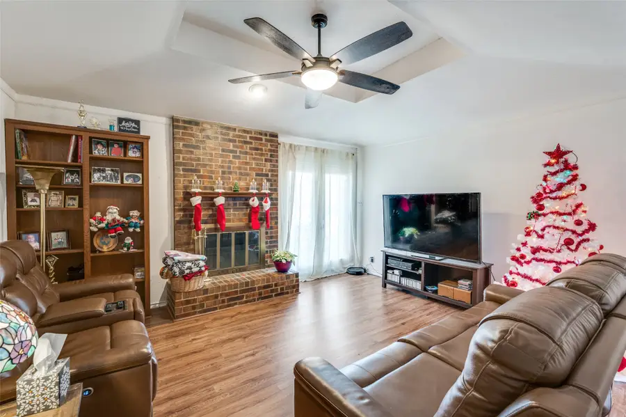 1509 Springbrook Street, Corinth, TX 76210 - Image #2