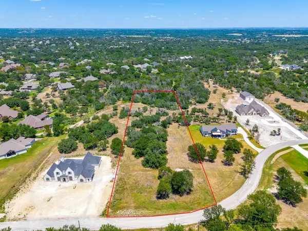 132 Woodview Creek Trail, Aledo, TX 76108