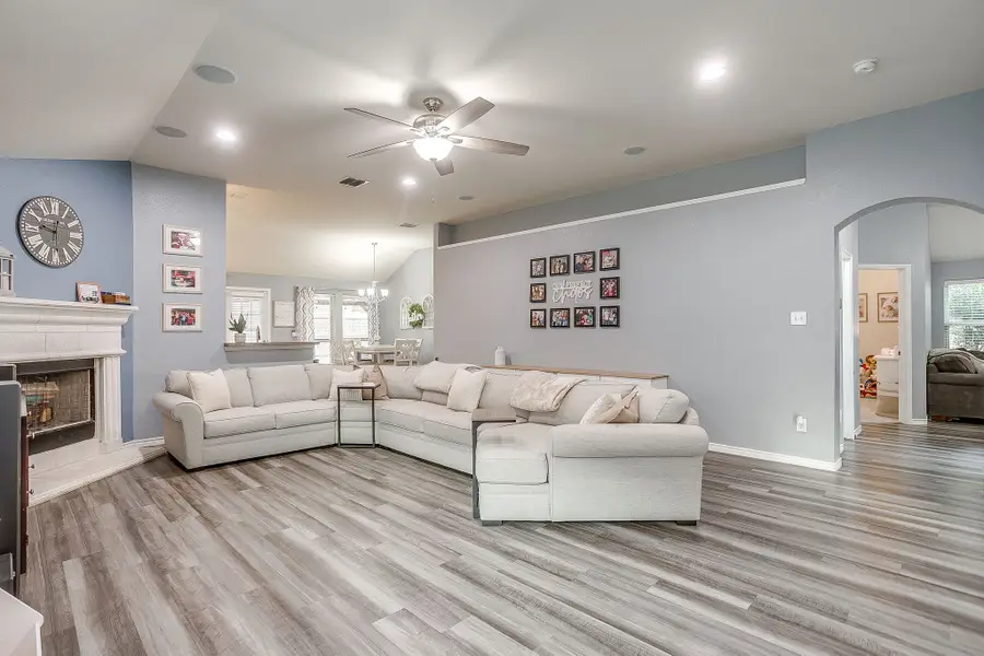 11744 Kenny Drive, Fort Worth, TX 76244 - Image #3