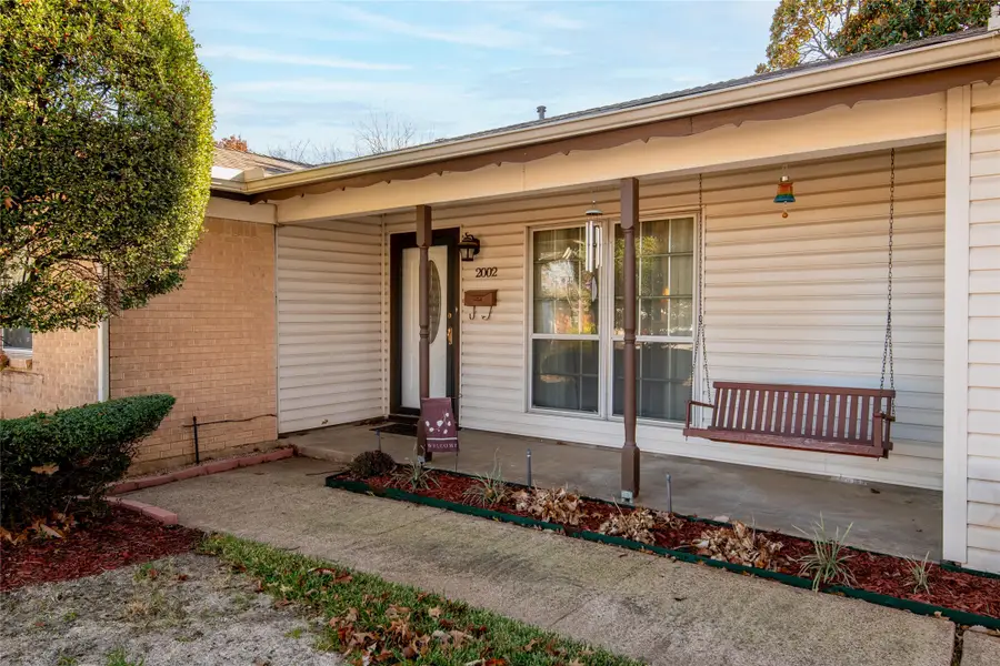 2002 Finley Road, Irving, TX 75062 - Image #2
