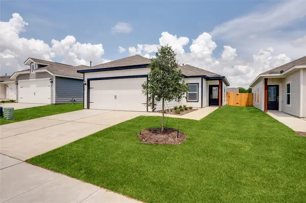 1541 William Wallace Street, Crandall, TX 75114