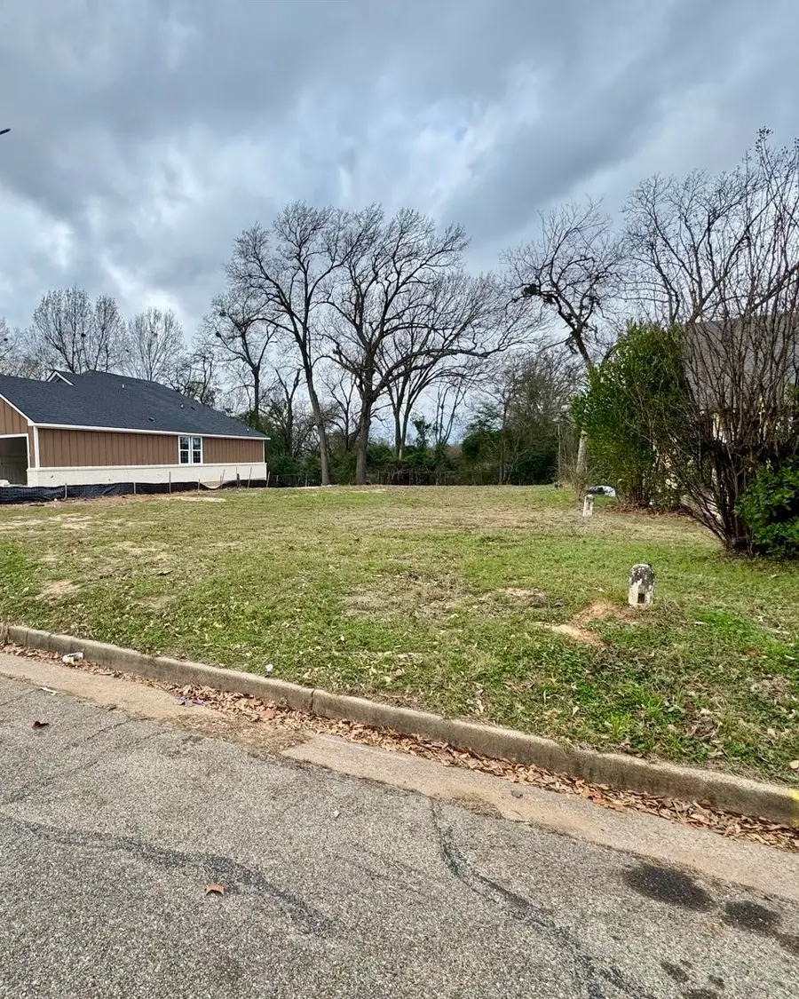 1726 N Ross Avenue, Tyler, TX 75702 - Image #3