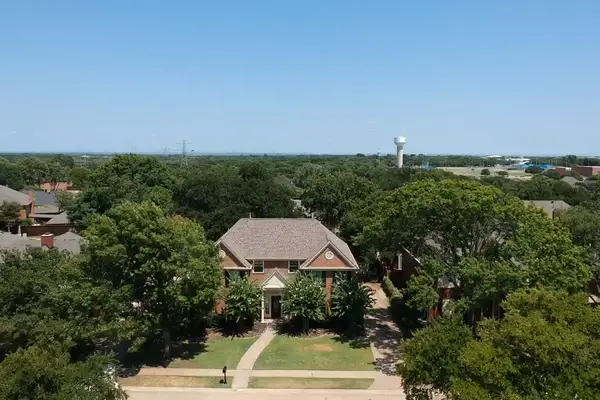 2200 Strathmore Drive, Highland Village, TX 75077
