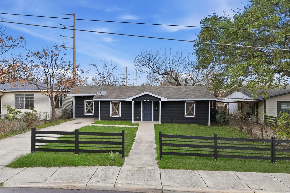 2007 Lamar Street, San Antonio, TX 78202 - Image #1
