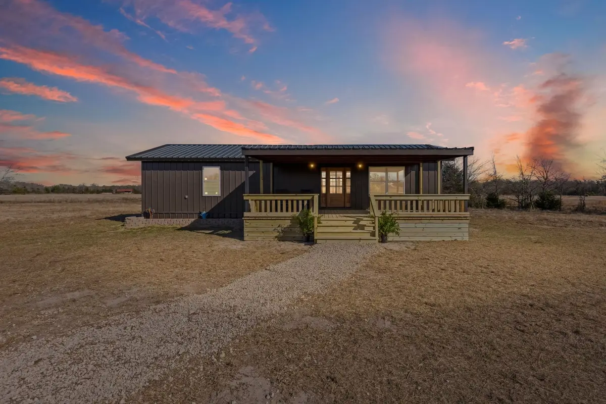 1000 Rs County Road 4520, Point, TX 75472 - Image #1