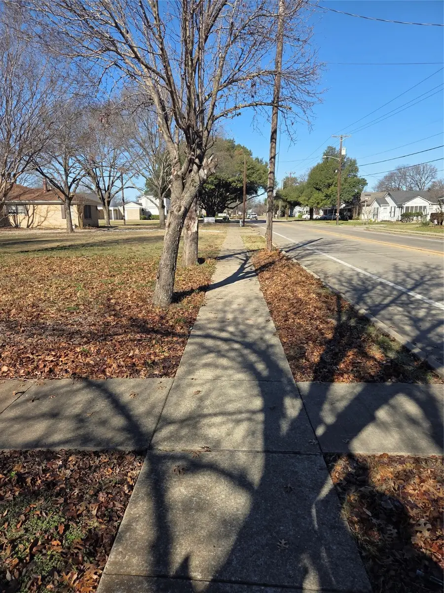 307 N. Dallas Ave., Lancaster, TX 75146 - Image #2