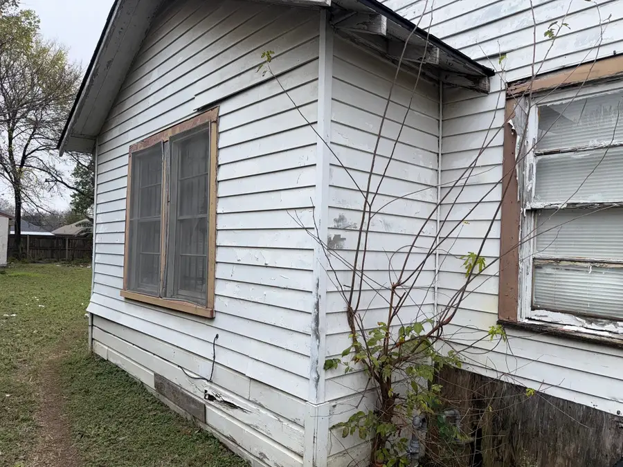 1418 E Overton Road, Dallas, TX 75216 - Image #3