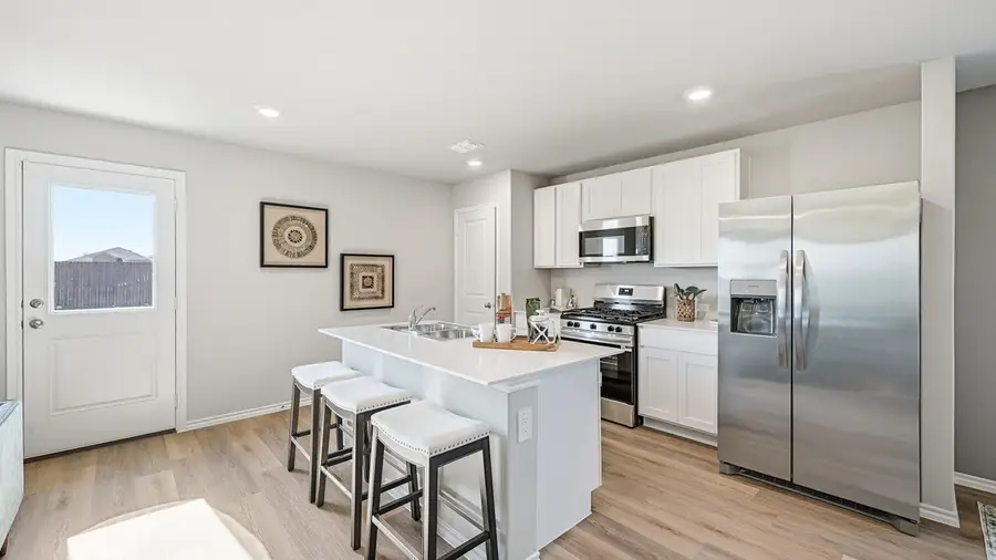 5424 Corduroy Road, Denton, TX 76249 - Image #3