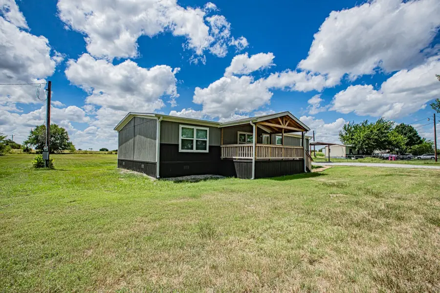 111 County Road 1303, Bridgeport, TX 76426 - Image #3