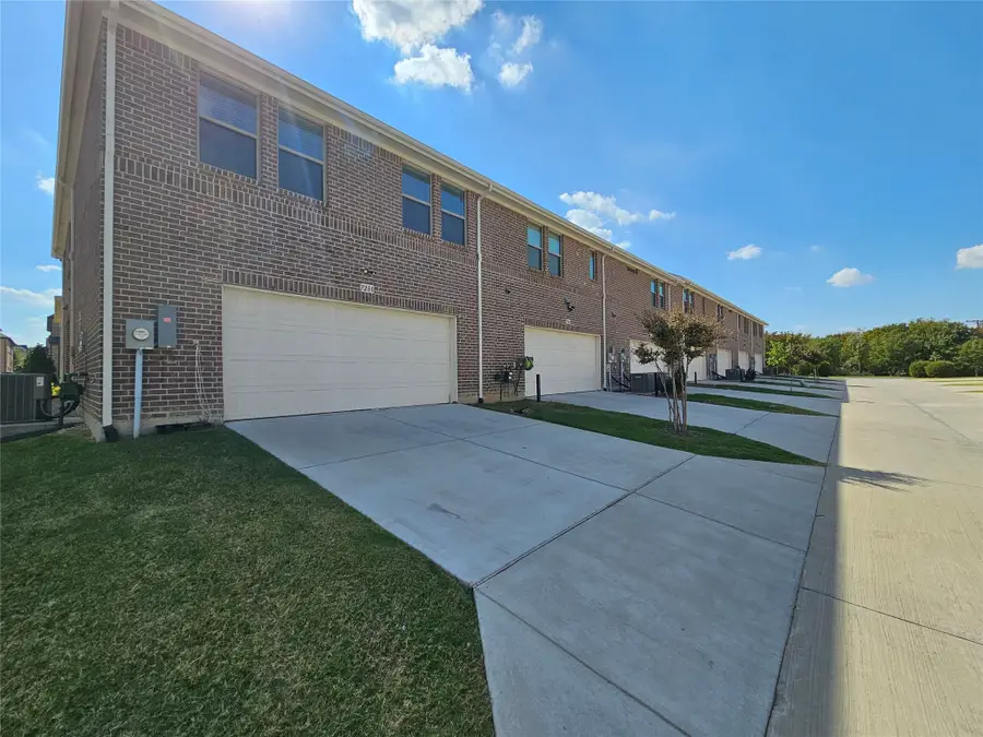 7280 Panicum Drive, Frisco, TX 75033 - Image #2