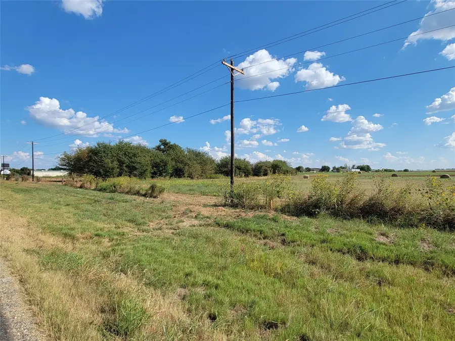 000 Hwy 82, Lindsay, TX 76250 - #2
