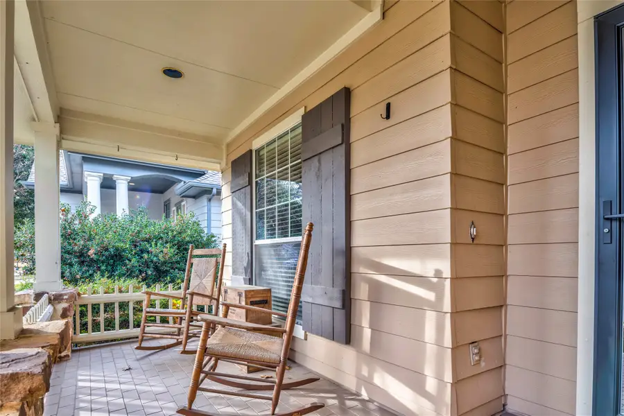 609 Mayberry Drive, McKinney, TX 75071 - Image #3