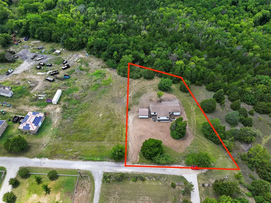 1569 Stanford Court, Denton, TX 76210 - Image #2