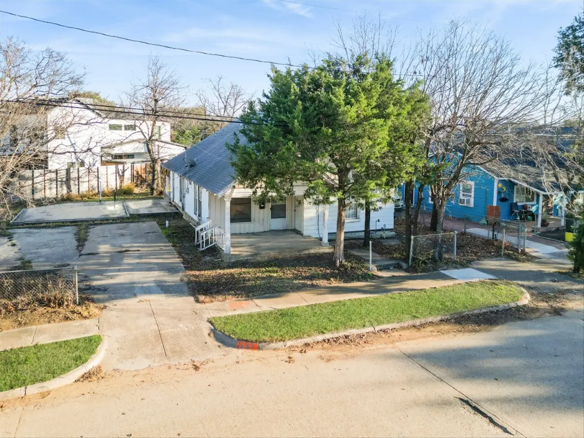 3338 Coronet Boulevard, Dallas, TX 75212 - Image #1