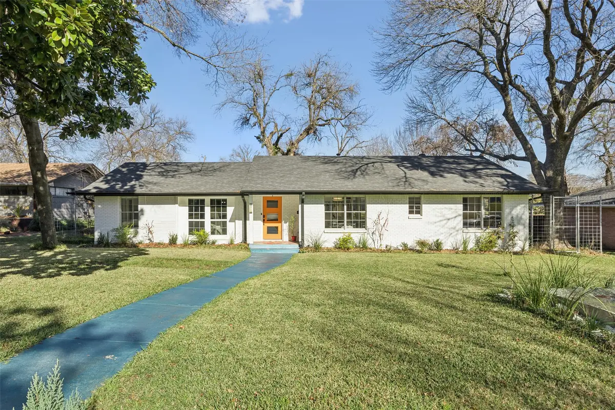2715 Bonnywood Lane, Dallas, TX 75233 - Image #1