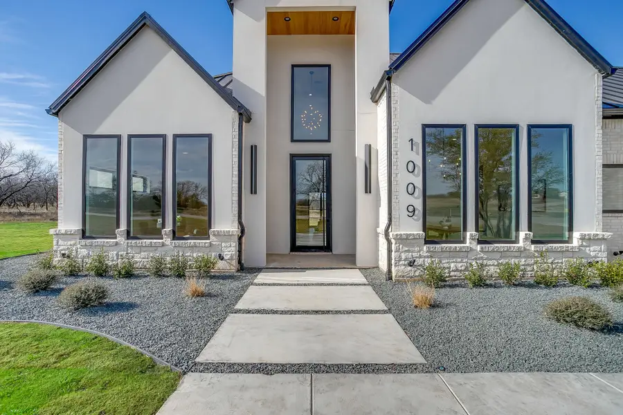 1009 Genoa Drive, Weatherford, TX 76087 - Image #3