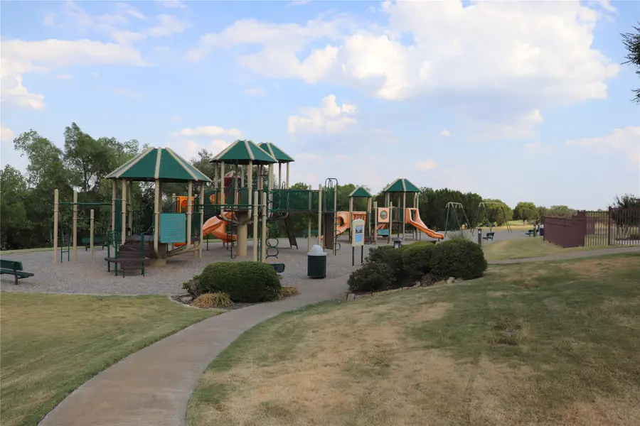 7320 Saint Augustine Drive, Cleburne, TX 76033 - Image #3