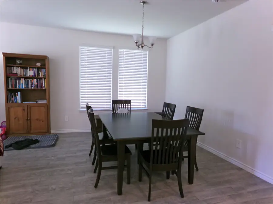 8164 Trudy Lane, Fort Worth, TX 76120 - Image #3