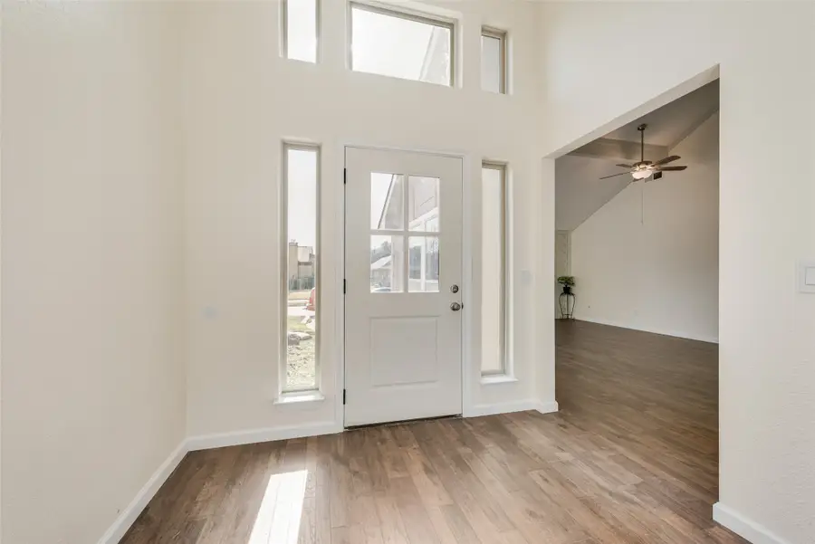 1605 Copper Creek Drive, Plano, TX 75075 - Image #3