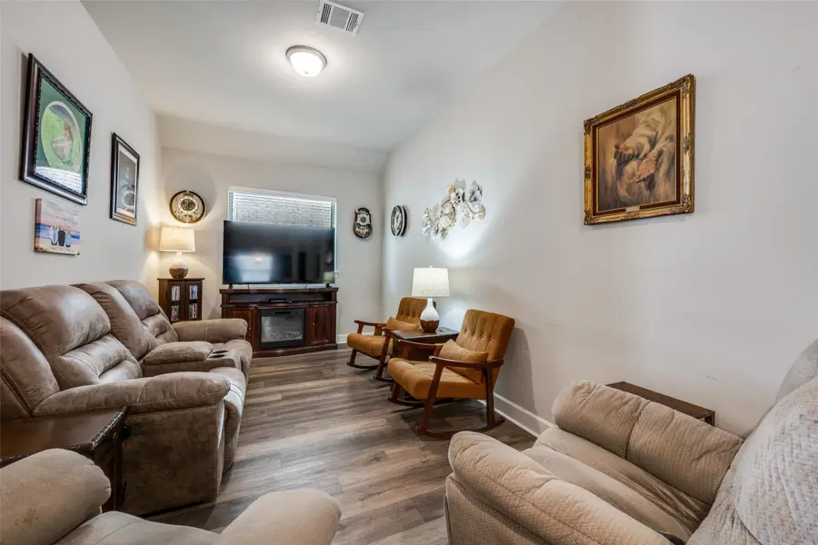 7525 Whisterwheel Way, Fort Worth, TX 76123 - Image #3