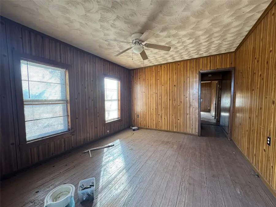 610 5th Street, Hawley, TX 79525 - Image #2