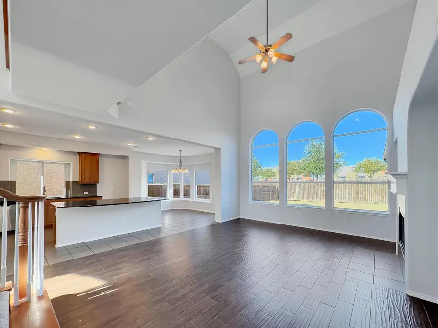 10113 Vintage Drive, Fort Worth, TX 76244 - Image #3