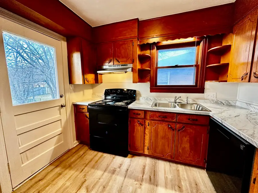 1103 Fair Avenue, Gainesville, TX 76240 - Image #3