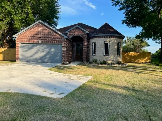 1202 Commerce Drive, Greenville, TX 75401 - Image #3