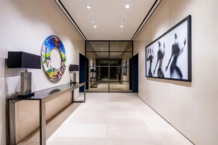 2430 Victory Park Lane #3001, Dallas, TX 75219 - Image #2