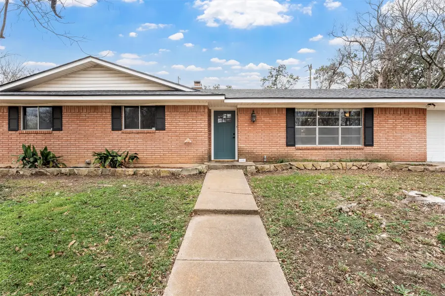 2208 Lake Forest Drive, Waco, TX 76708 - Image #3