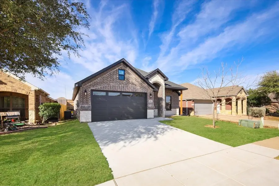 8808 Flying Ranch Road, Fort Worth, TX 76134 - Image #3