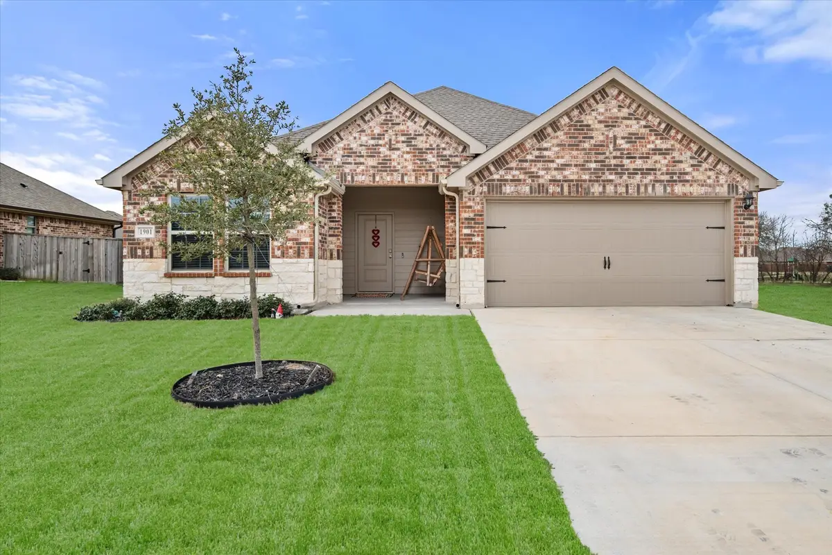 1901 Sandy Knoll Drive, Kaufman, TX 75142 - Image #1