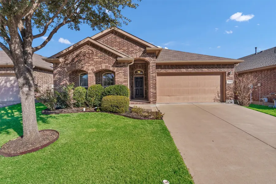 5916 Comanche Peak Drive, Fort Worth, TX 76179 - Image #2