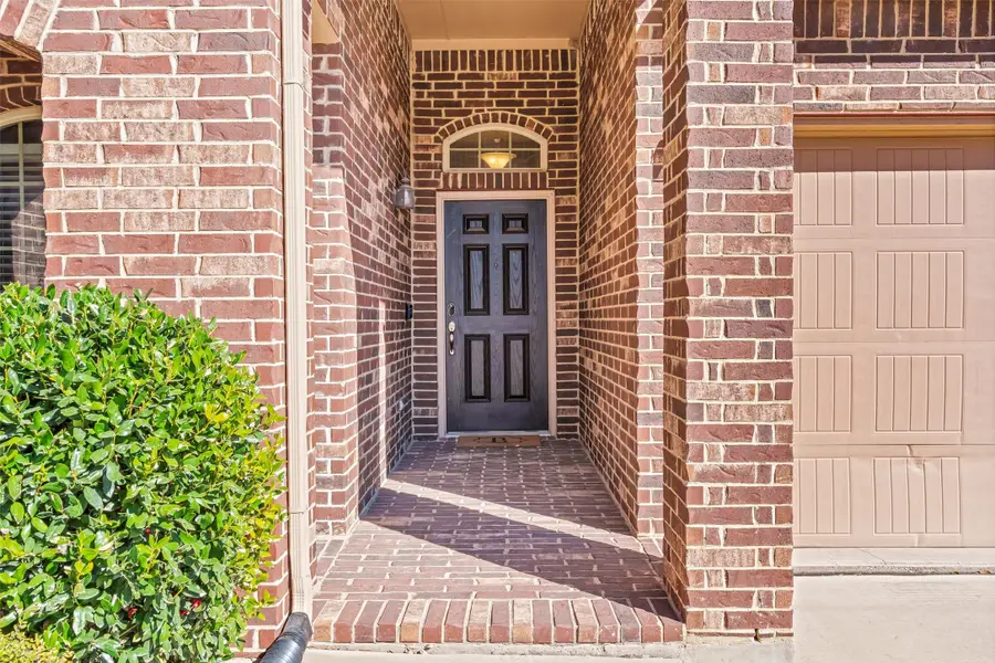 5916 Comanche Peak Drive, Fort Worth, TX 76179 - Image #3