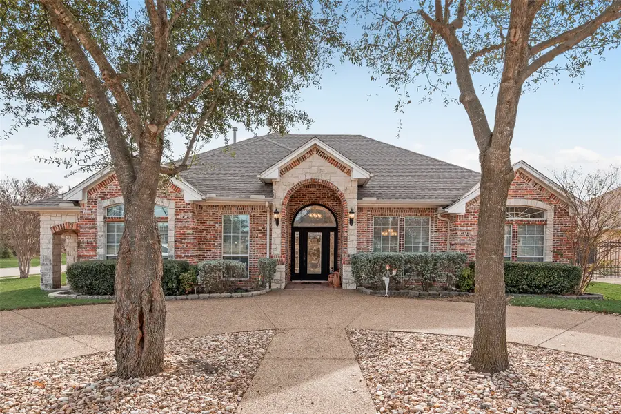818 Amherst Drive, Waxahachie, TX 75165 - Image #2