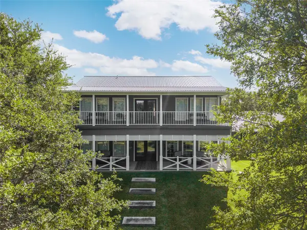 2019 Deepwater Road, Brownwood, TX 76801