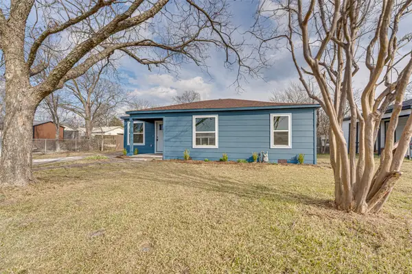 4003 Up The Grove Street, Greenville, TX 75401