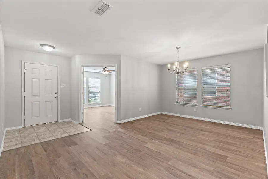 5808 Mariposa Drive, McKinney, TX 75070 - Image #3