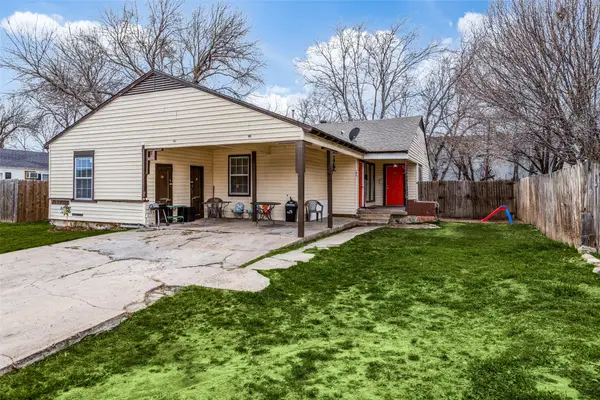 129/131 NE 22nd Street, Grand Prairie, TX 75050