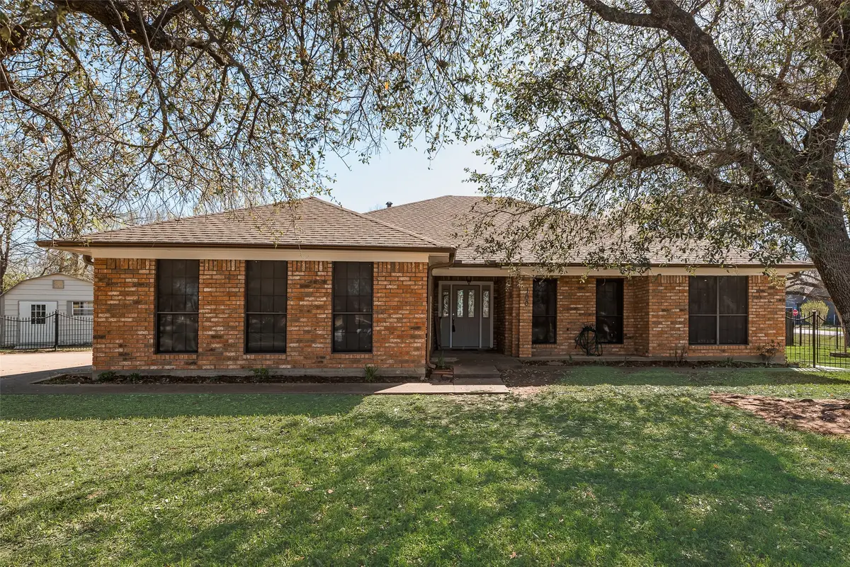 100 Juanita Avenue, Wills Point, TX 75169 - #1