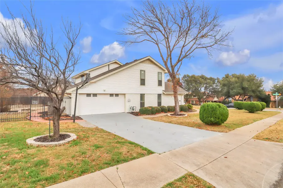 600 Flintridge Court, Irving, TX 75038 - #2