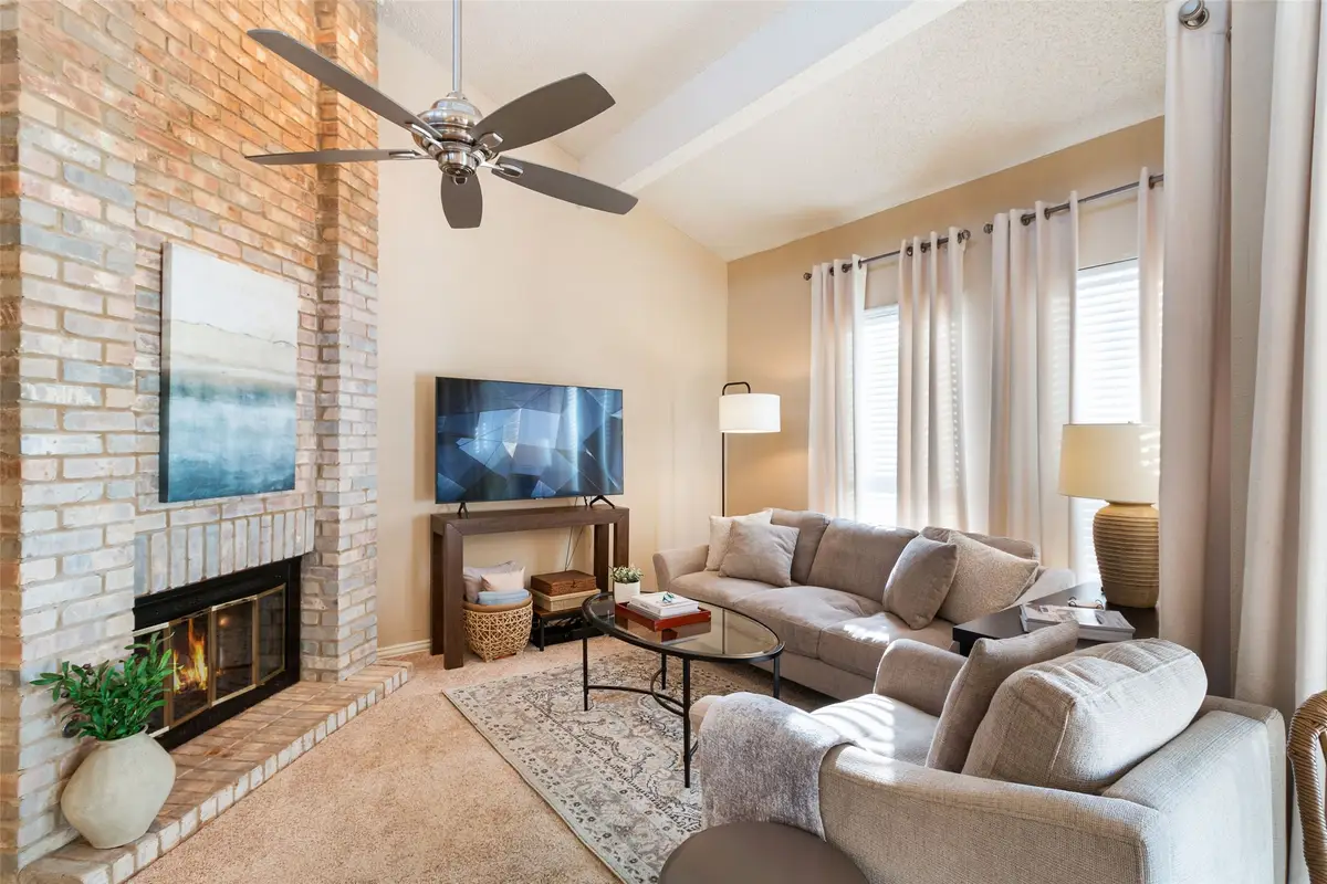 17490 Meandering Way #804, Dallas, TX 75252 - Image #1