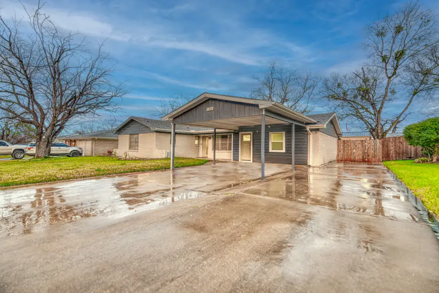 1304 Crestview Drive, Kaufman, TX 75142 - Image #2