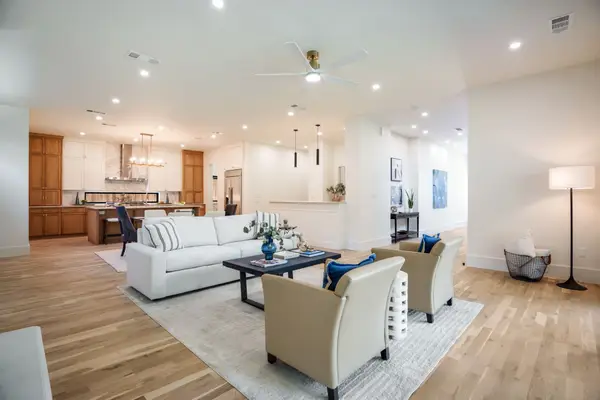 5836 Kenwood Avenue, Dallas, TX 75206