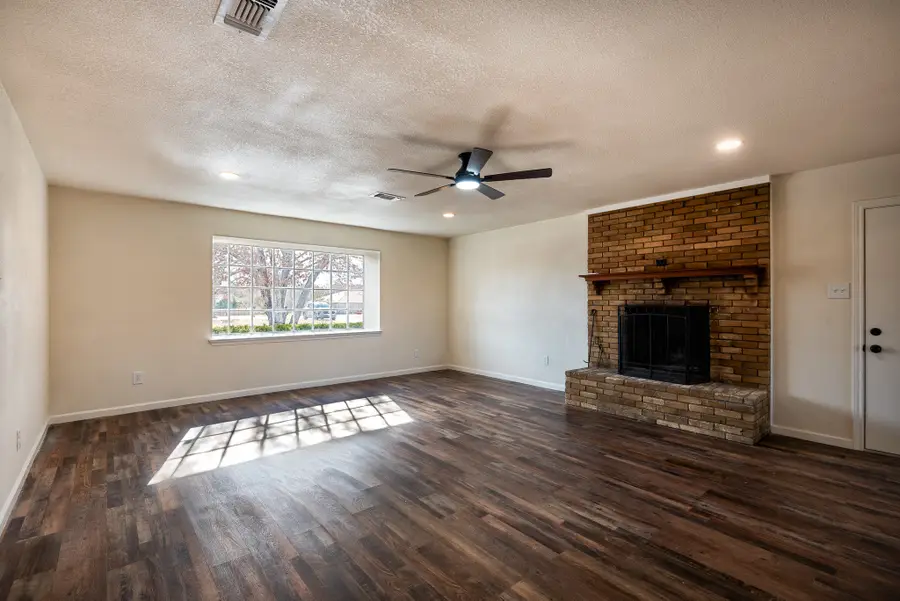 128 Lariat Trail, Ovilla, TX 75154 - #3