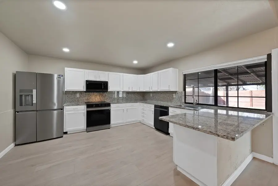 3100 Wintersmith Drive, Arlington, TX 76014 - Image #2