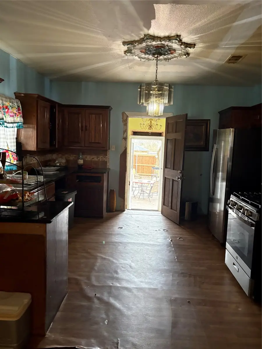 1803 Sayle Street, Greenville, TX 75401 - #3