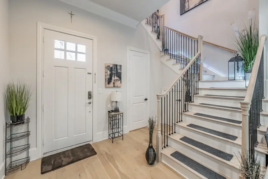 7333 Valley View Lane #902, Dallas, TX 75240 - Image #2