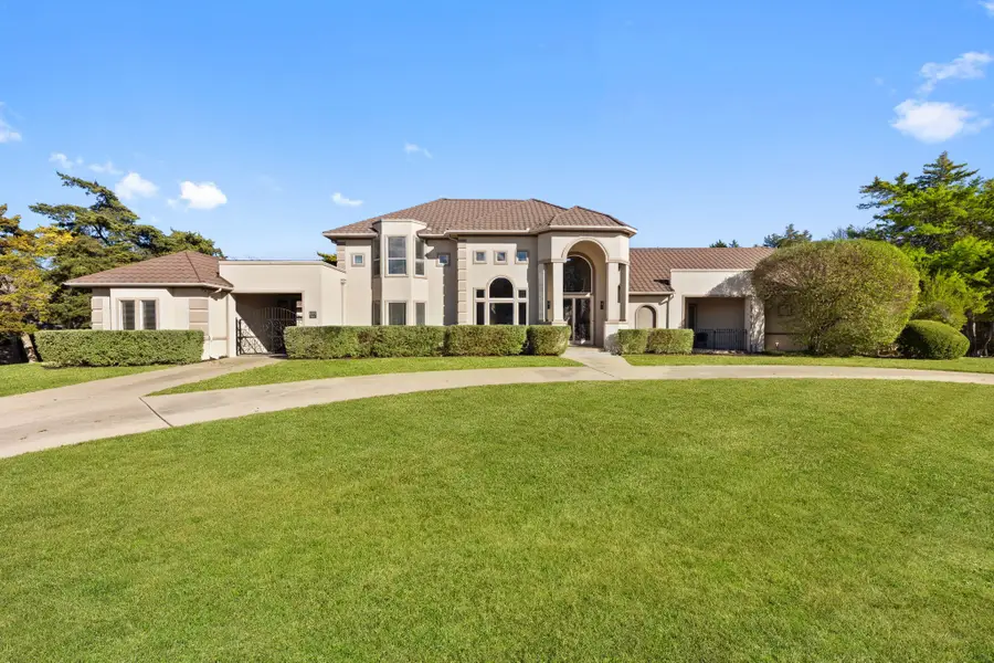 1202 Regents Park Court, Desoto, TX 75115 - Image #2