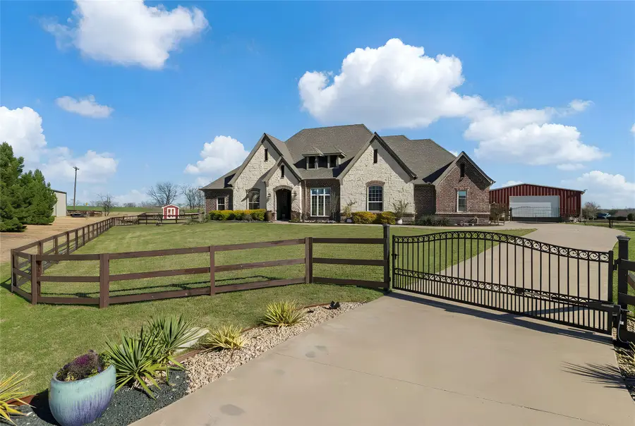 9101 Iron Mountain Trail, Justin, TX 76247 - #3